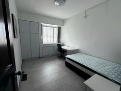 Lakepoint Condominium (D22), Condominium #522324221